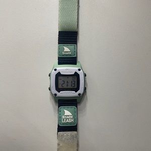 freestyle shark mini leash watch